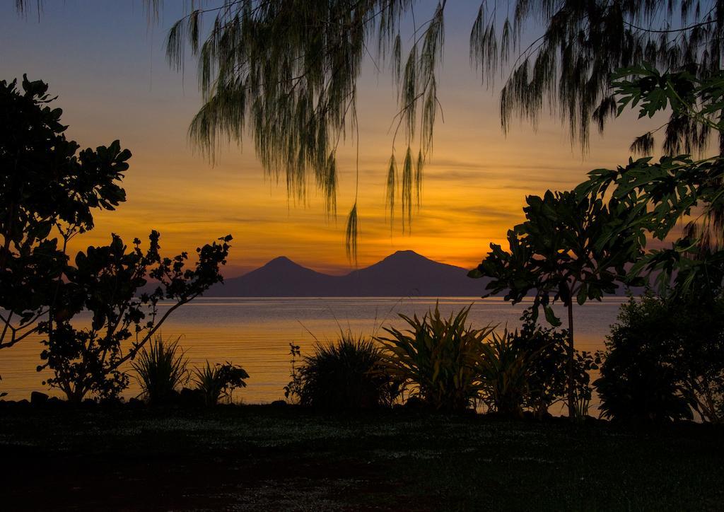 Walindi Plantation Resort Kimbe Exterior foto